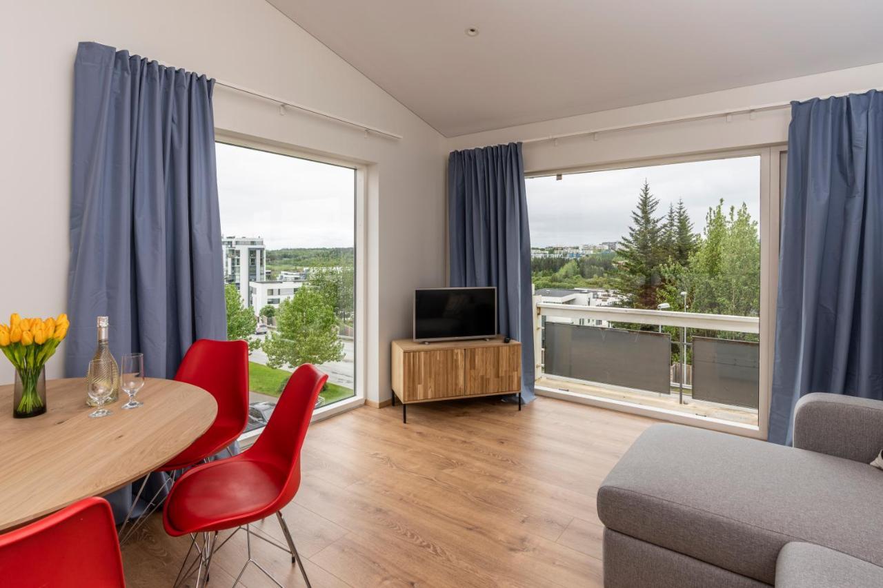 Lundur Apartments Reykjavik Exterior photo